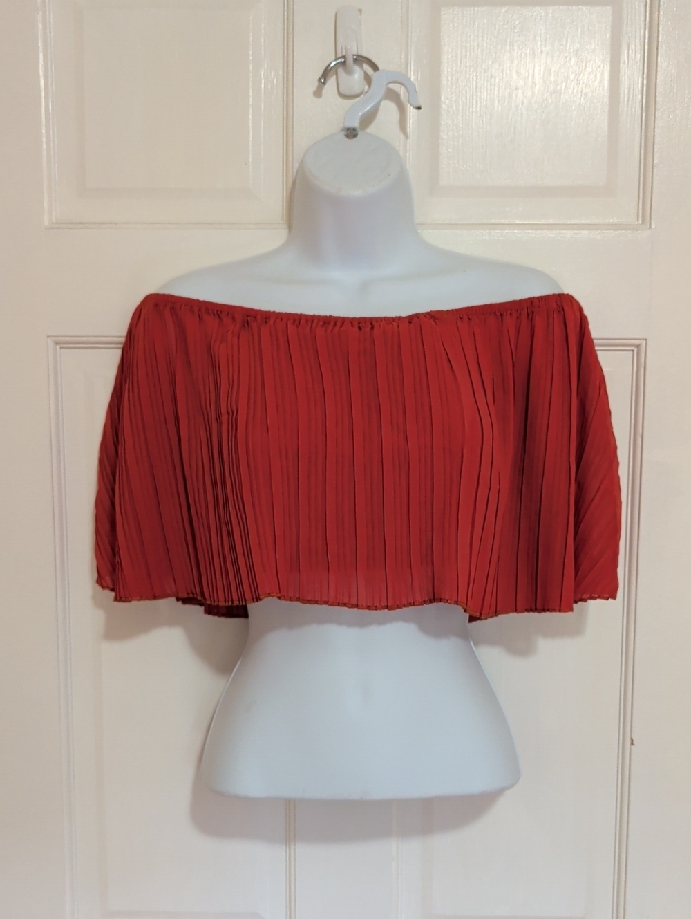 Boohoo Danny Pleated Bardot Crop Top Size 4